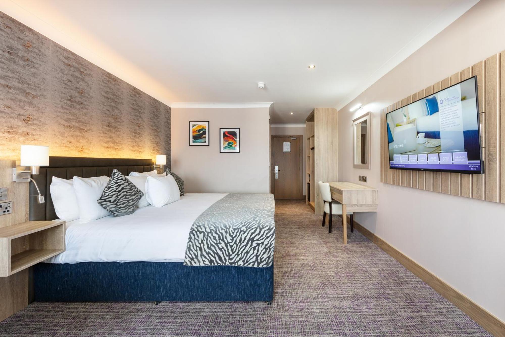 Rochestown Lodge Hotel Dun Laoghaire Exterior foto